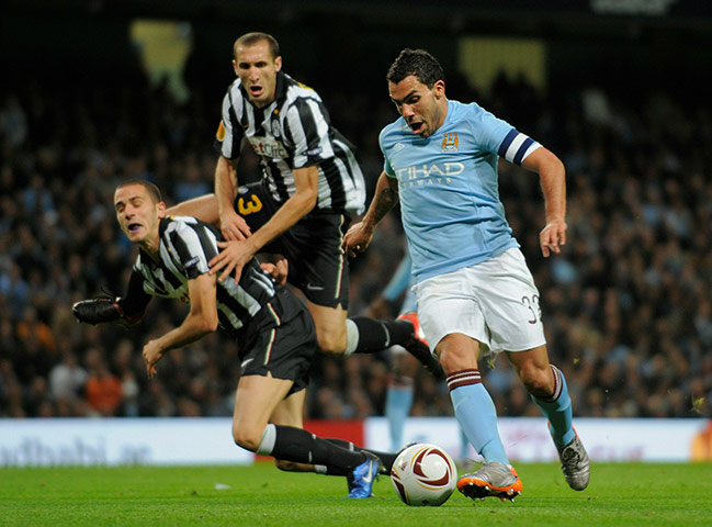 Europa League City: Tevez goes past Giorgio Chiellini and Leonardo Bonucci
