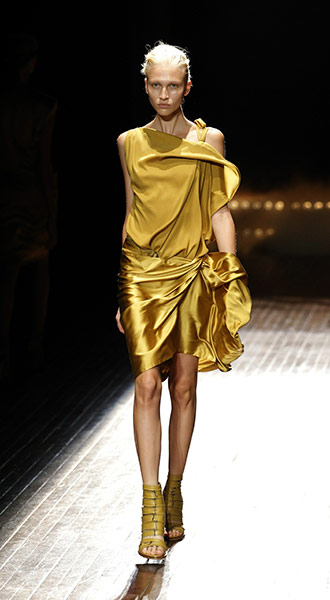 Paris Fashion Day 3: Ann and Filip Vandervorst spring/summer 2011
