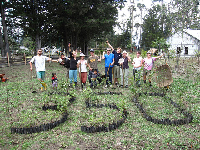 350 on 10:10:10: Tabacundo, Ecuador
