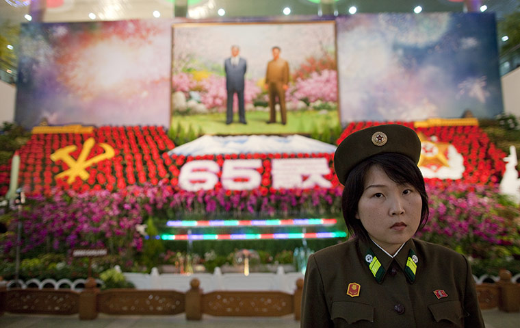 Dan Chung: Inside the Kimilsungia-Kimjongilia Exhibition Hall in Pyongyang