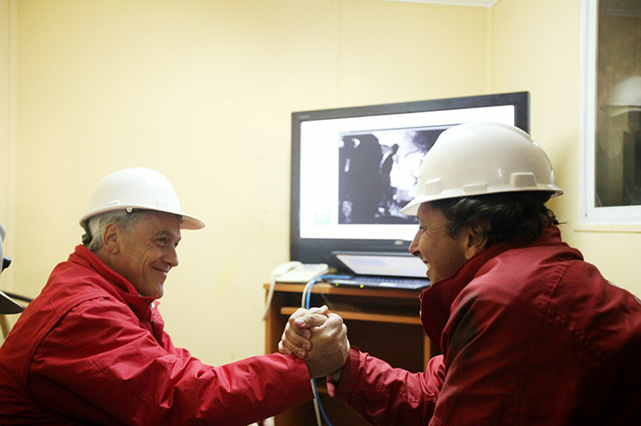 chile miners rescued: Chilean President Sebastian Pinera  and Mining Minister Laurence Golborne