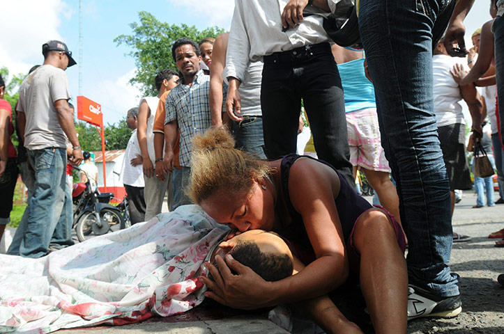 24 hours: protest in northern dominican republic