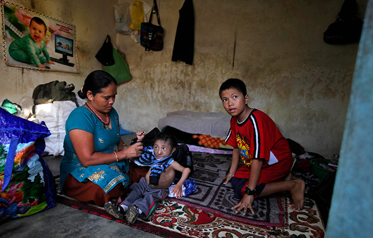 Khagendra Thapa Magar: Khagendra Thapa Magar changing clothes