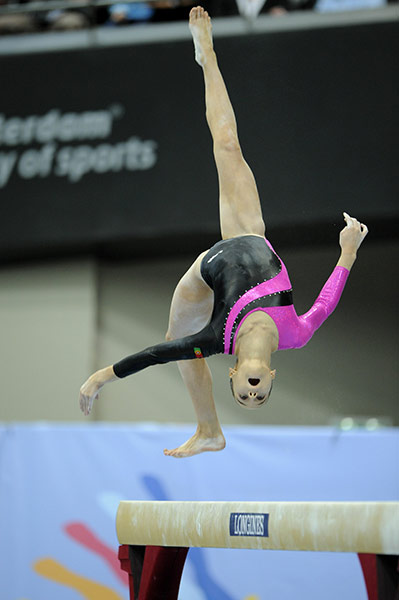World Gymnastics 2010: Alexandra Choon