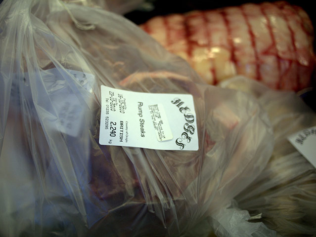 Camera Club: Juifei workplace assignment