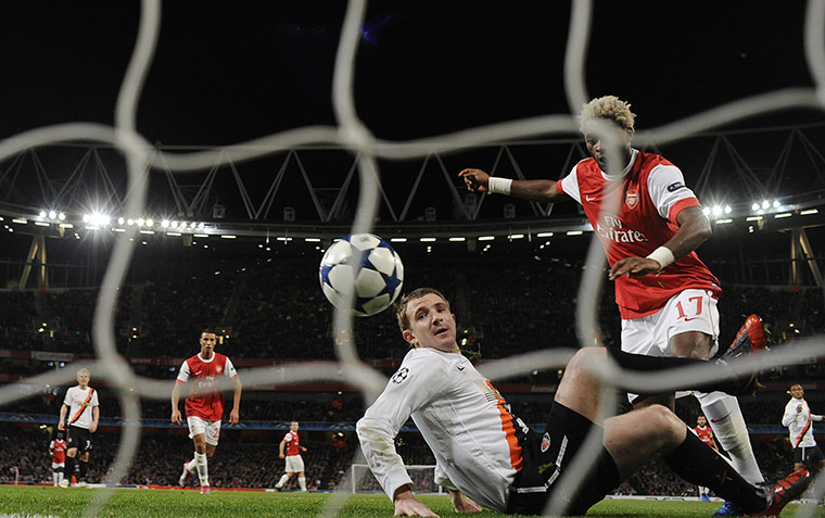 Arsenal v Shakhtar: Alex Song scores the first goal for Arsenal