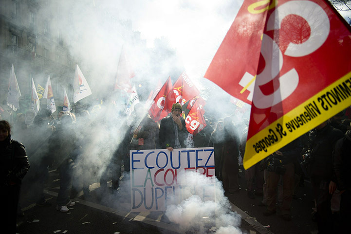 French strikes Wed: High school students demonstrate in front of the French Senate in Paris