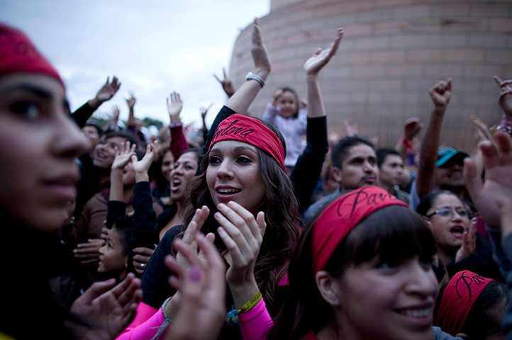 24 hours: People enjoy at the Pa' bailar event, Tijuana
