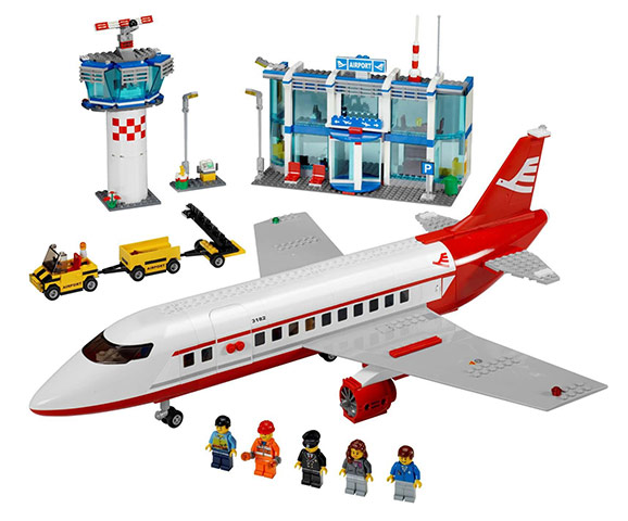 Dream Toys 2010: City Airport, Lego UK