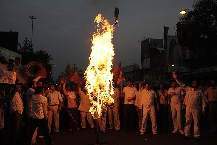 24 hours in pictures: bjp protest in Calcutta, India