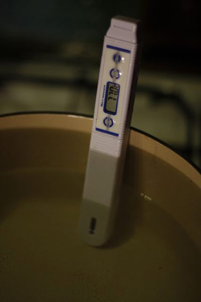 Apple pressing: Apple pressing