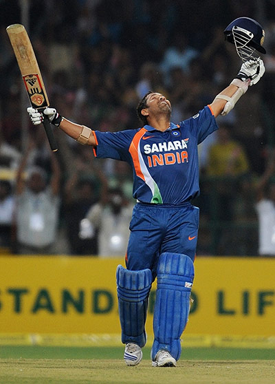cricket: Indian cricketer Sachin Tendulkar throws