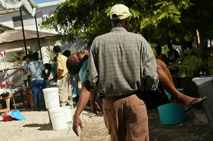 24 hours in pictures: cholera outbreak in haiti