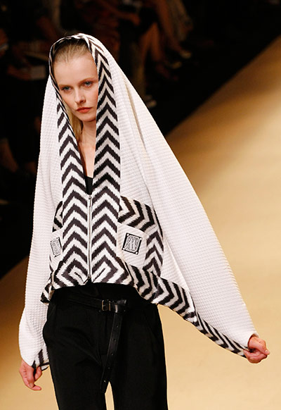 Paris fashion day 6: Alexis Mabille spring/summer 2011