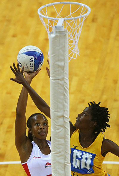 Commonwealth Games: Pamela Cookey of England shoots at goal Commonwealth Games - Day 1: Netball