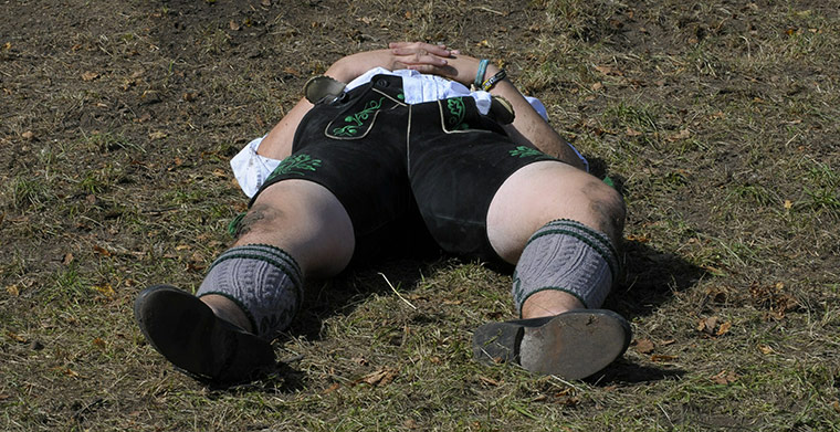 24 hours in pictures: Oktoberfest beer festival 