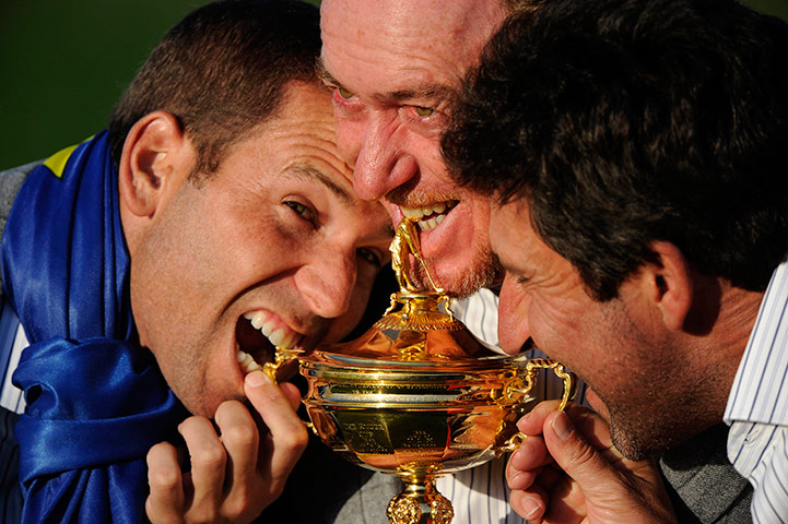 Ryder Cup 4 Jenkins: Jiminez Garcia and Olazabal celebrate Ryder Cup 2010 day four