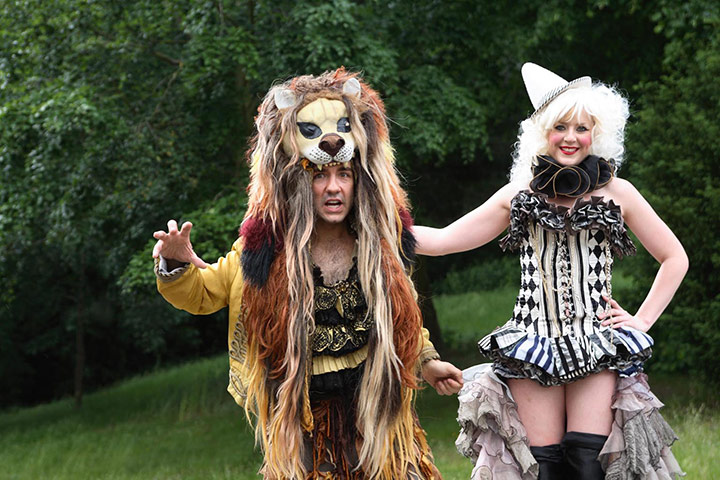 Wedding House: Wedding House Channel 4