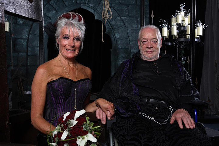 Wedding House: Wedding House Channel 4