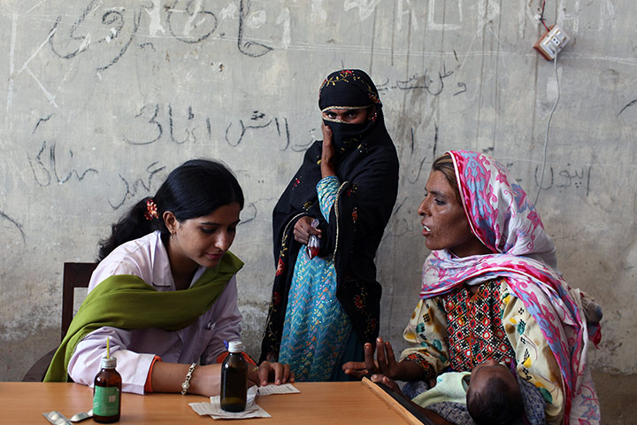 Sehwan Sharif Pakistan: A Karachi midwife and gynaecologist attends to young mothers