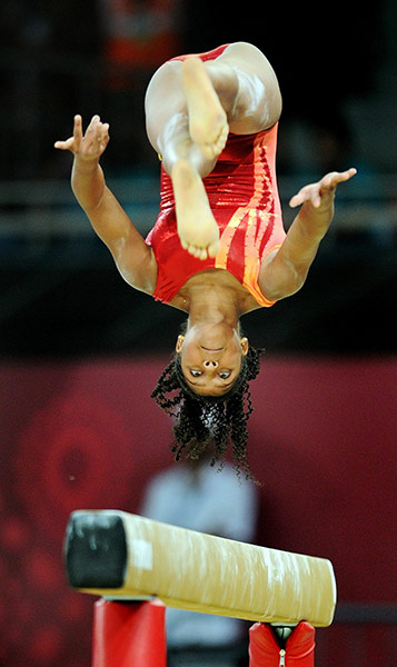 CWG Day 2: Ashleigh Toni Heldsinger of South Africa competes on the beam 