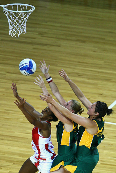 CWG Day 2: England v South Africa netball