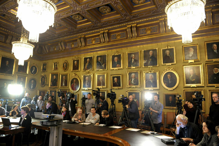 media at nobel prize chemistry announcement