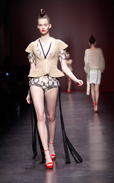 Paris fashion day 8: Ingrid Vlasov spring/summer 2011