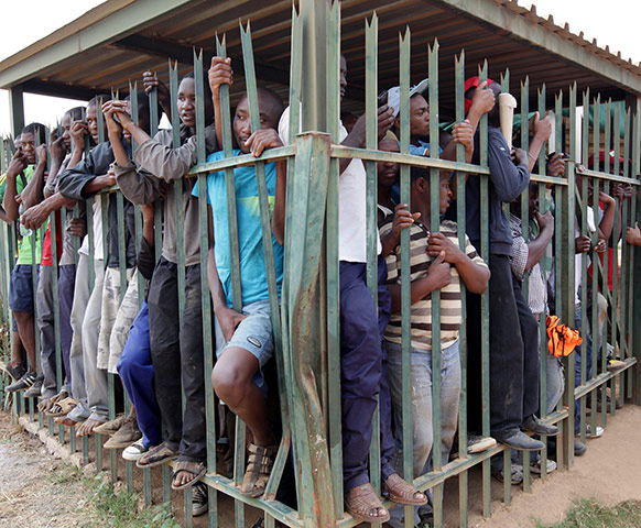 24hours: South Africa poverty riot arrests