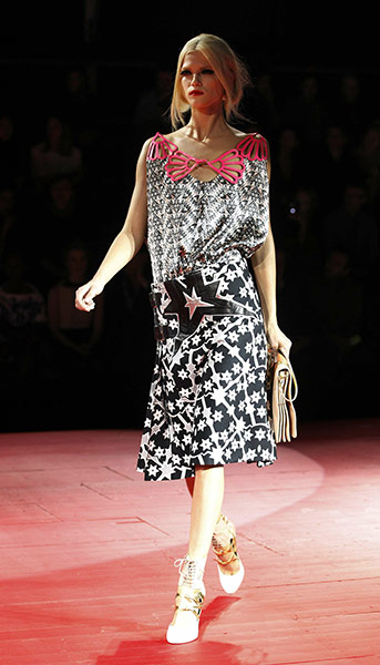 paris fashion day 9: Miu Miu Spring-Summer 2011 