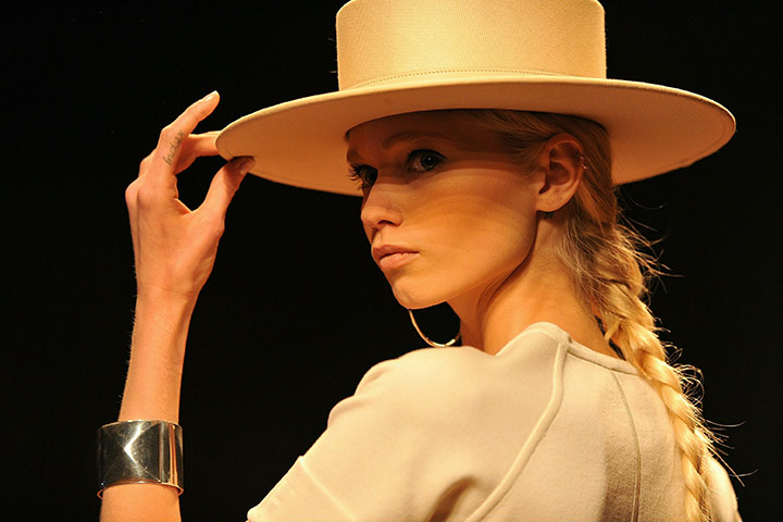 paris fashion day 9: Hermes Ready to Wear Spring/Summer 2011