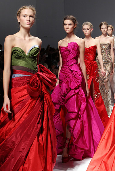 paris fashion day 9: Valentin Yudashkin Ready-to-Wear Spring-Summer 2011