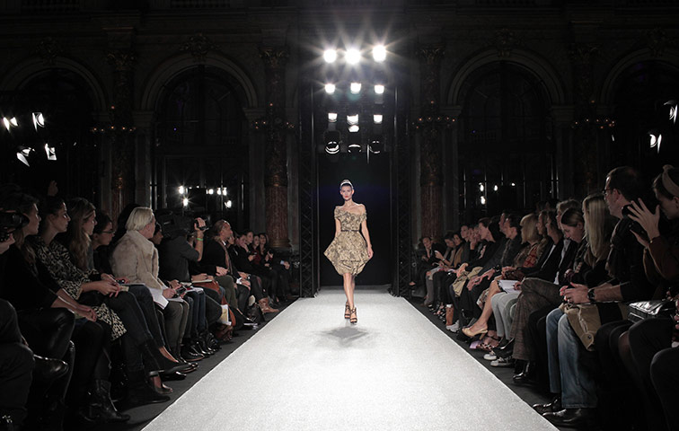 paris fashion day 9: Talbot Runhof Ready to Wear Spring/Summer 2011