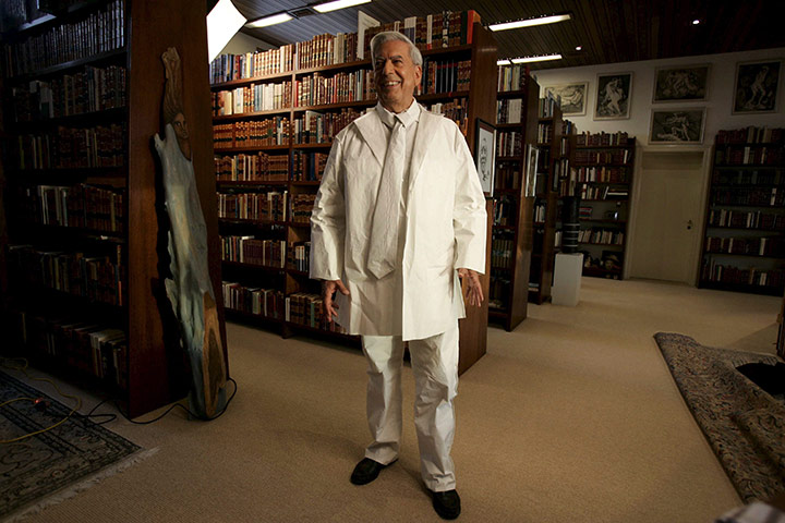 Mario Vargas Llosa: Peruvian writer Mario Vargas Llosa at his home in Lima, Peru in 2009
