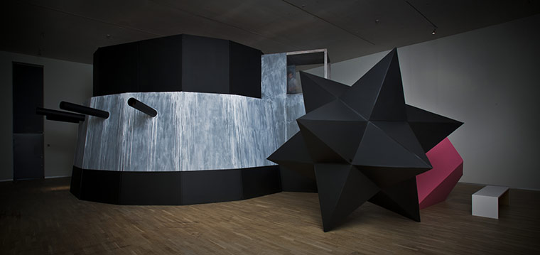 Exhibitionist 0910: Lindsay Seers