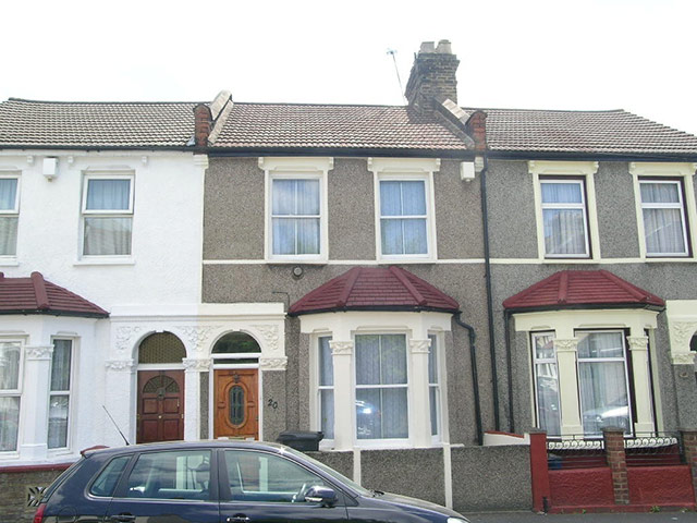 Snooping Around: Snooping around - wreck, London