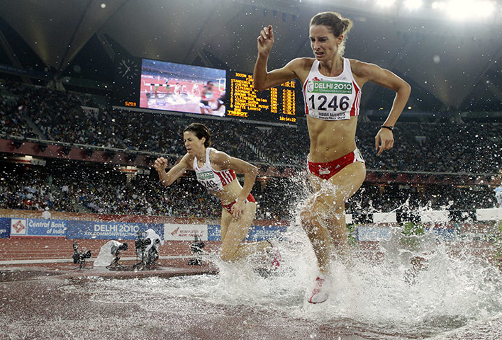 CWG Day 6: Tina Brown and Helen Clitheroe in the Women's 3000m Steeplechase final