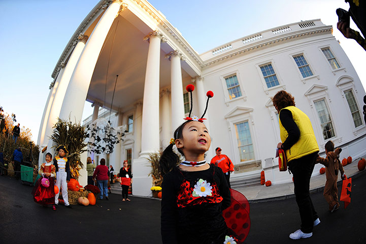 Obama halloween party: President Obama And First Lady Celebrate  Halloween At The White House- DC