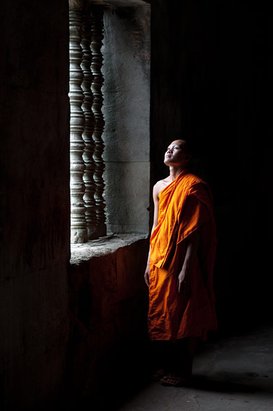 In Pictures: Orange: Buddhist monk