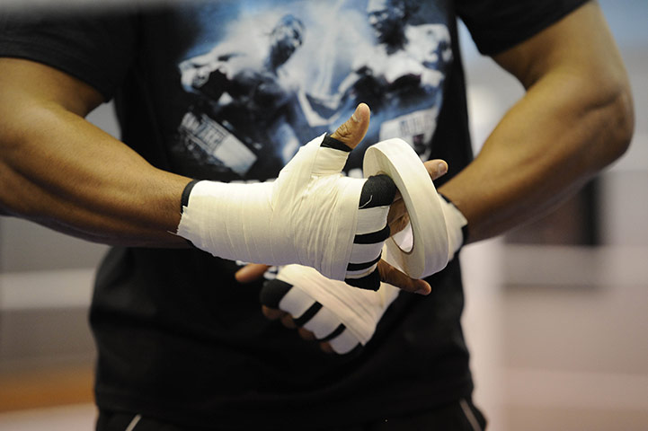 Haye v Harrison: David Haye tapes his hands ahead of thursday's training session