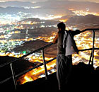 A Muslim pilgrim looks at Mecca