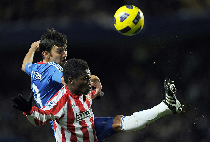 football: Chelsea's Paulo Ferreira