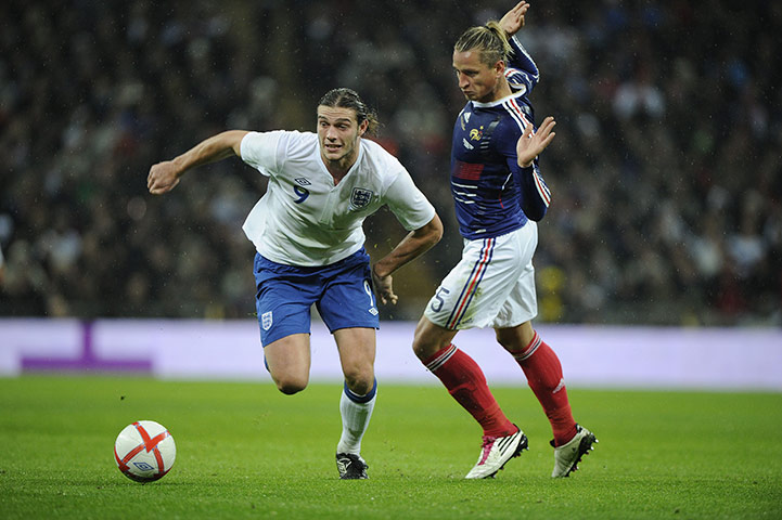 England v France: Carroll skips past Mexes