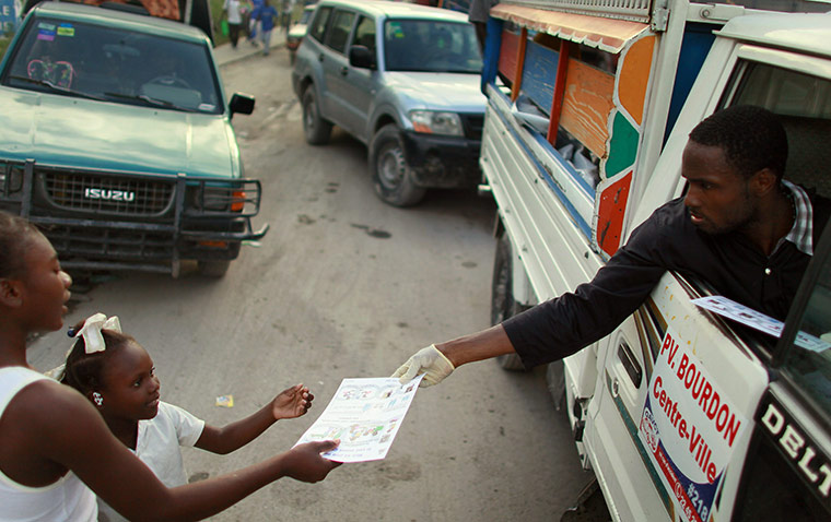 Haiti Cholera Devastation: Haiti Battles With Cholera Outbreak, As Death Toll Reaches 1,000