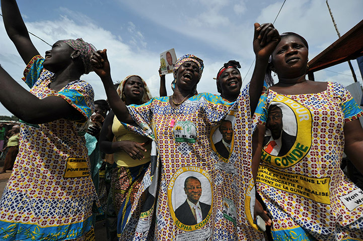 Guinea: Supporters of Guinea's presidential cand