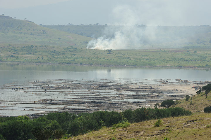 Lake Katwe: Katwe Salt Pan, Oxfam, Rwenzori, Uganda