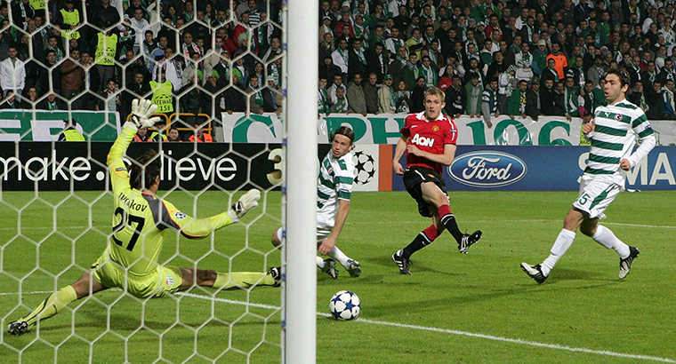 Bursaspor v Manchester United