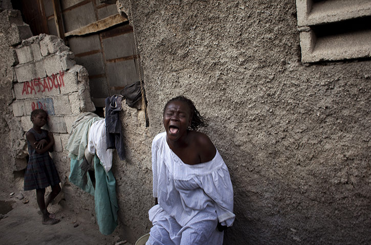 Haiti Cholera: A relative of Stephanie Sanbronce, 17, who died of cholera, reacts 