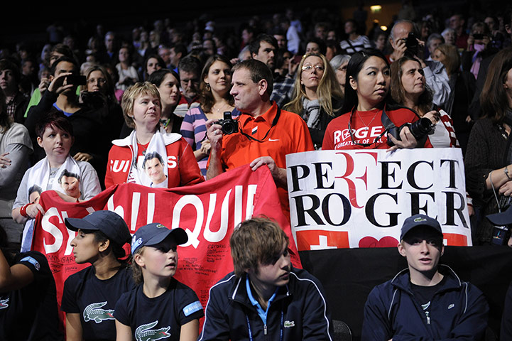 Murray v Federer: Roger Federer fans 