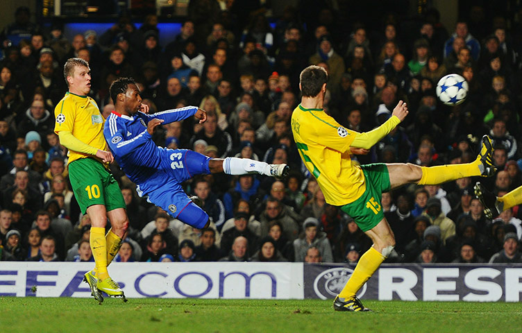 Champions League Tuesday: Daniel Sturridge shoots